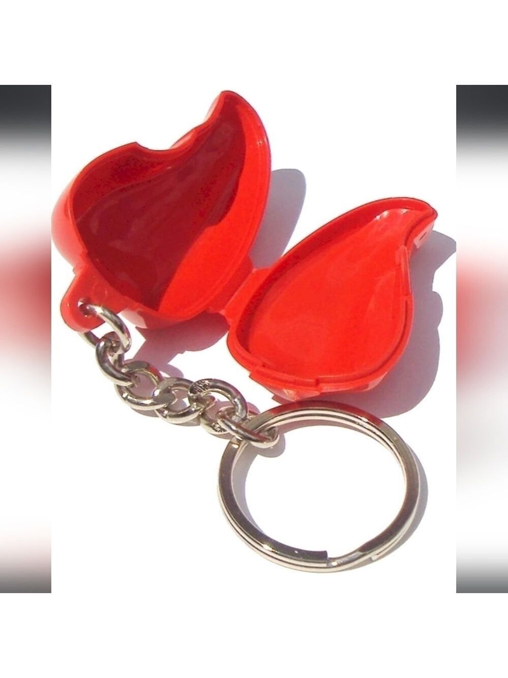 Tupperware Red Chilli Pepper Keeper Keychain - Picture 2 of 2